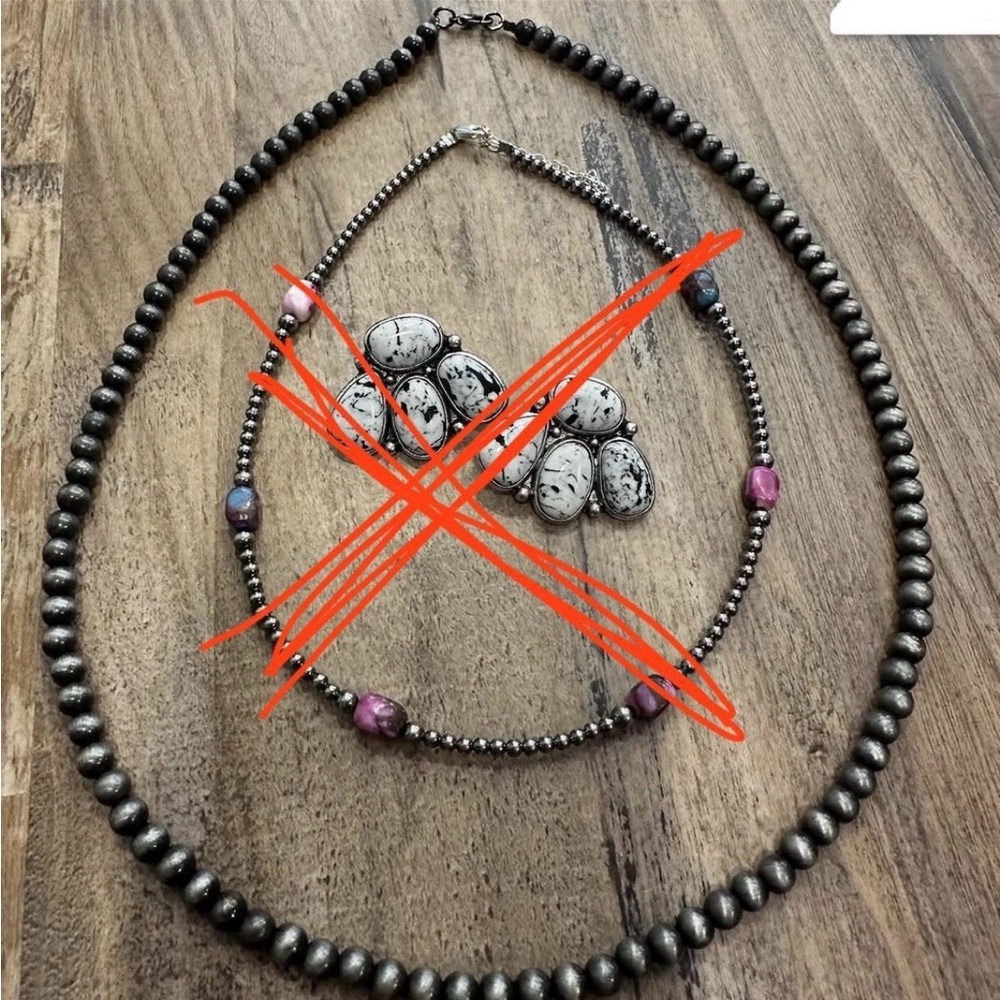 Machine made Navajo pearl 18in necklace